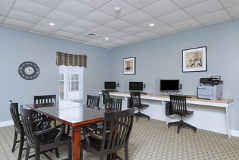 Hampshire green apartments - business center with wi-fi, fax and copier services